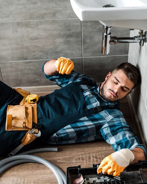 plumbing services dubai